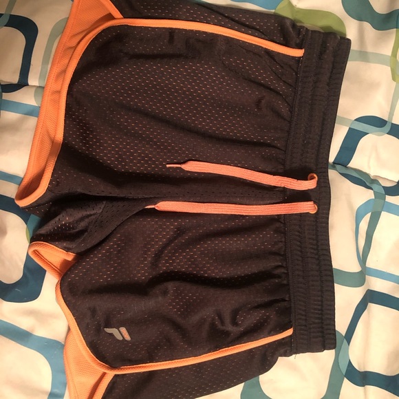 Clothes - Picture 8 of 8